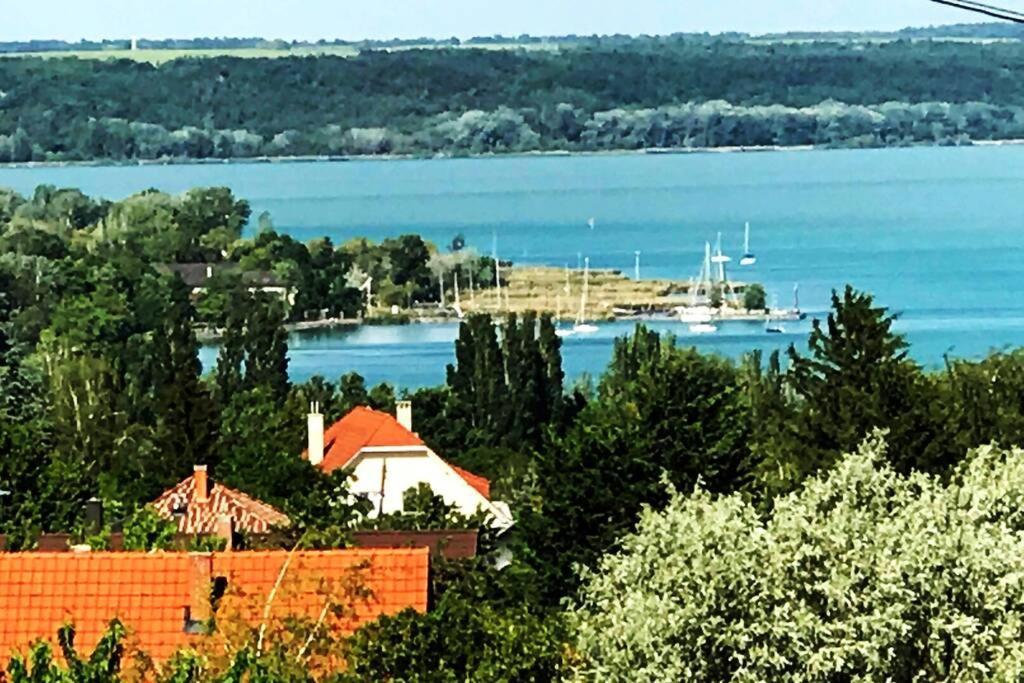 'New' Sunkissed Villa On The Old Hill Balatonalmadi Luaran gambar