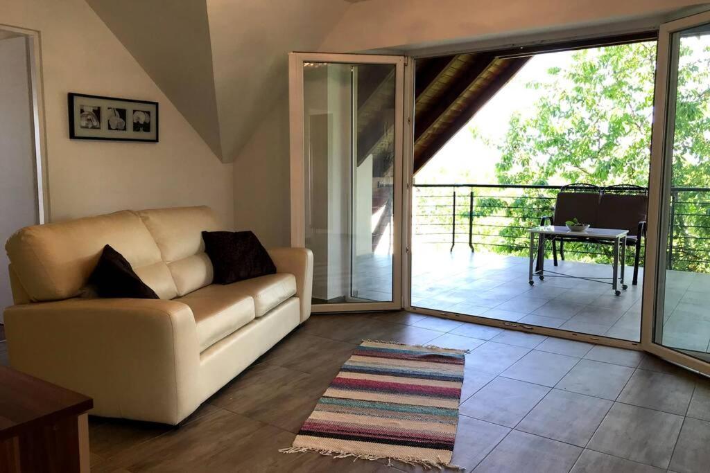 'New' Sunkissed Villa On The Old Hill Balatonalmadi Luaran gambar